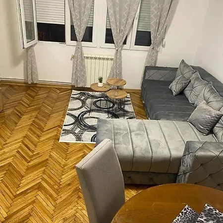 Apartment Pionir Grim Belgrade Exterior photo