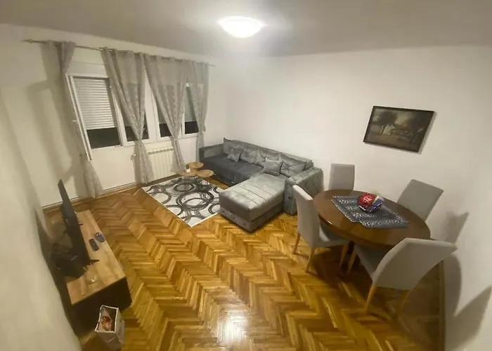 Apartment Pionir Grim